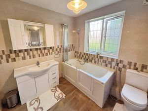 Bathroom- click for photo gallery